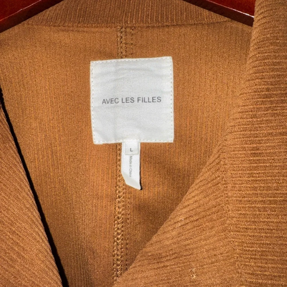 Avec Les Filles Brown Corduroy Cropped Jacket Button Front Size Large - Picture 4 of 5